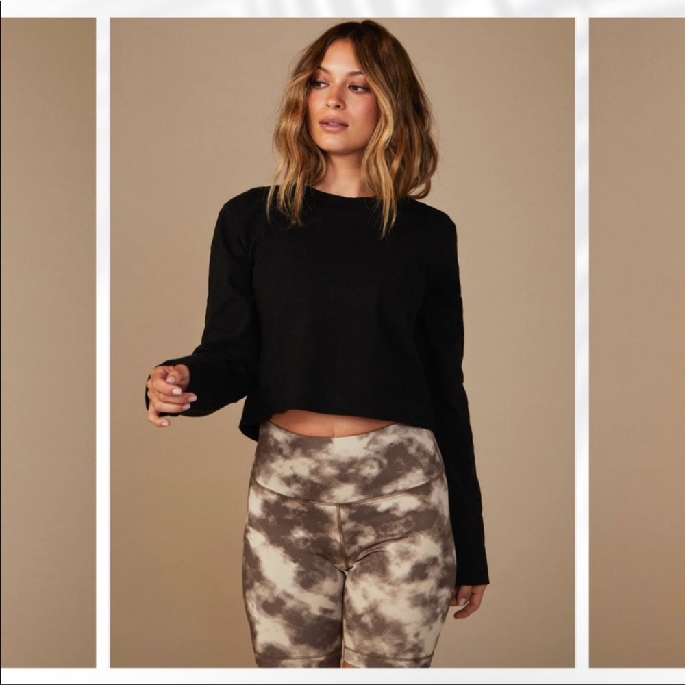 Sivan Ayla Tan + Lines Hollywood Cropped Tee